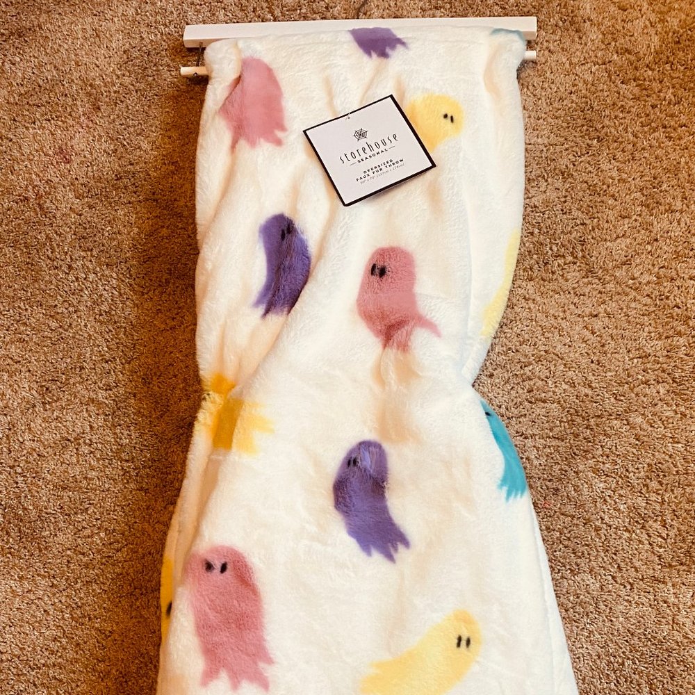 Ghost Throw Blanket - Storehouse NWT